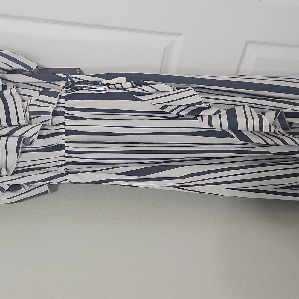 Striped  Maxi Dress   New With Tags